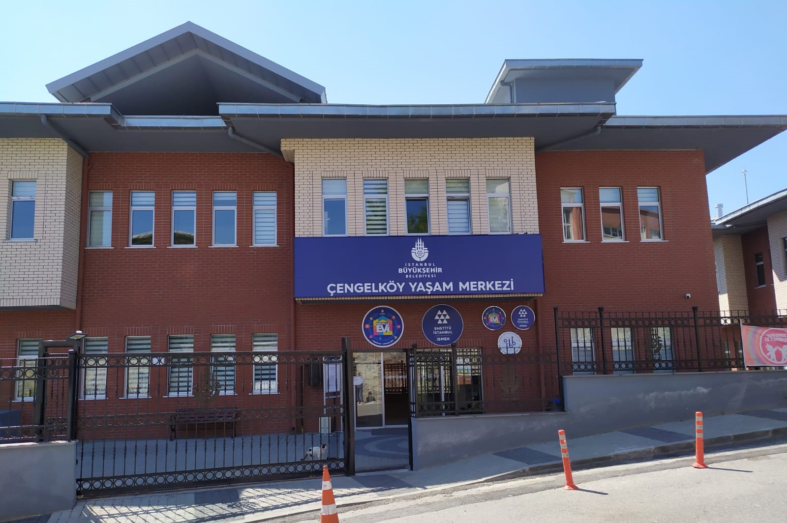 İBB Çengelköy Yaşam Merkezi